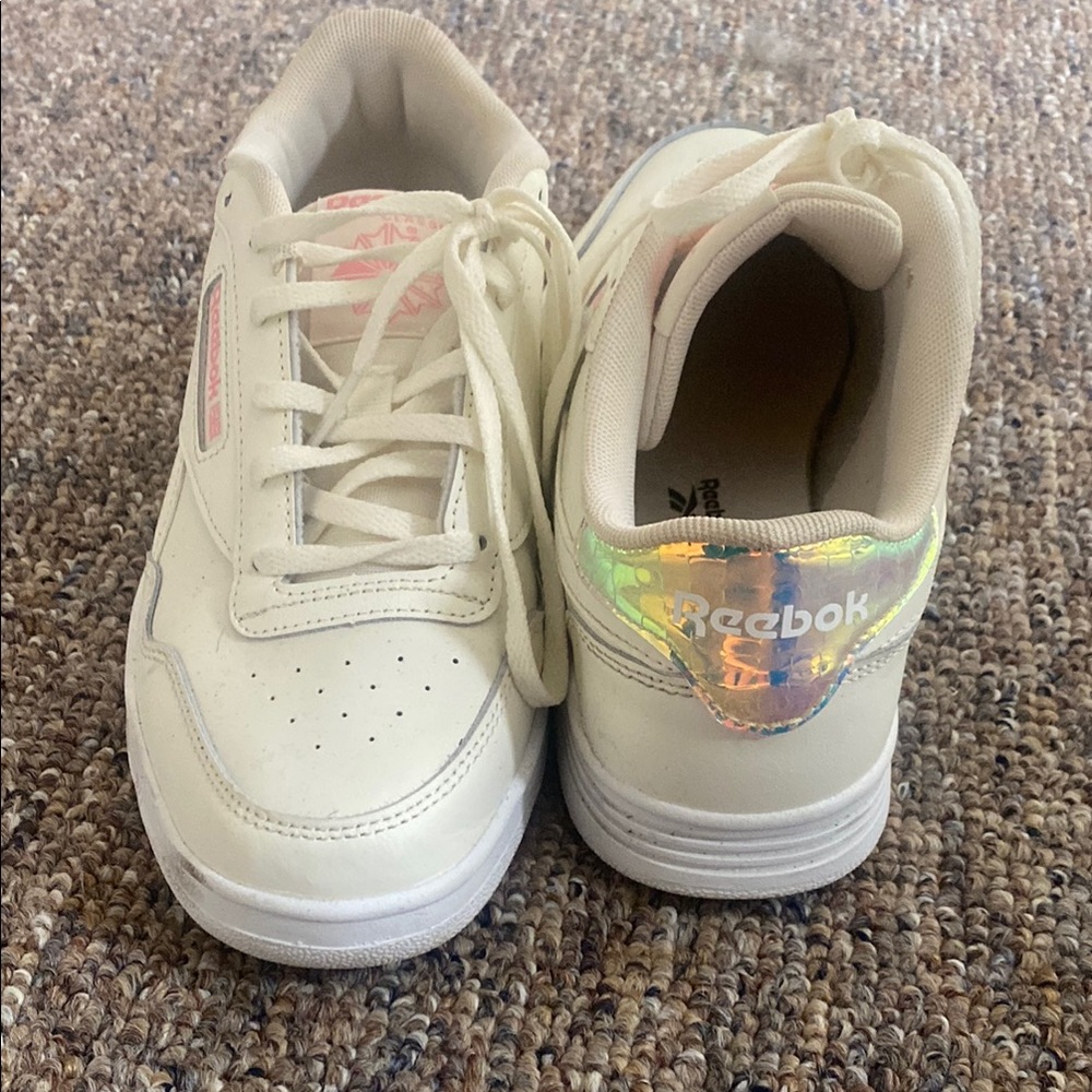 (LIKE NEW) Reebok Club C 85s